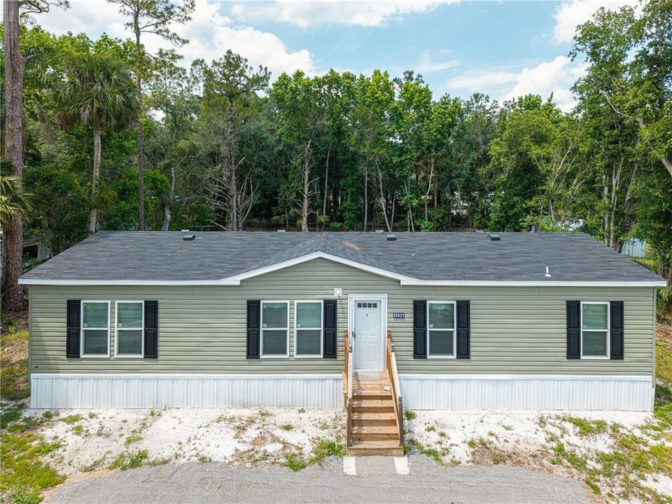 For Sale: $335,000 (4 beds, 2 baths, 1456 Square Feet)
