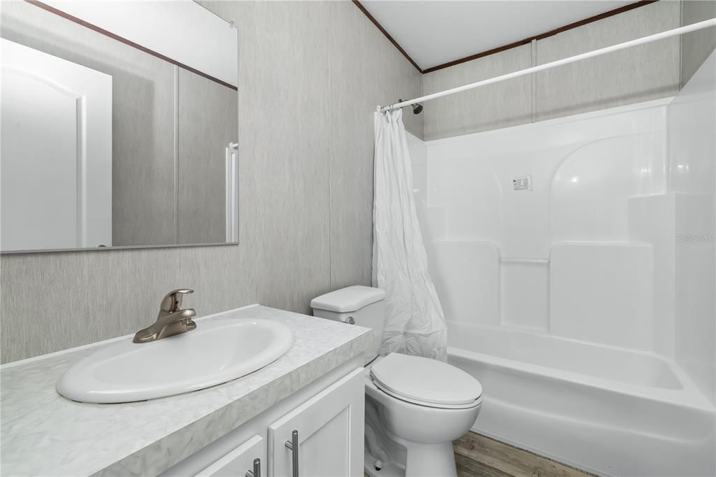 For Sale: $335,000 (4 beds, 2 baths, 1456 Square Feet)