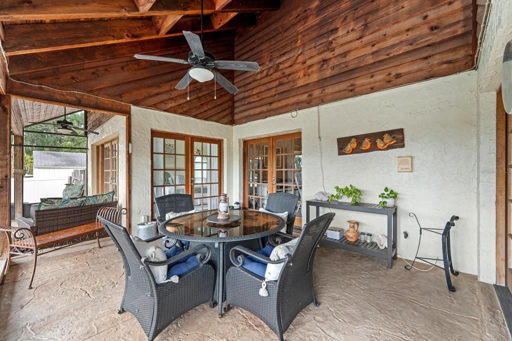 Active With Contract: $489,900 (3 beds, 2 baths, 2394 Square Feet)