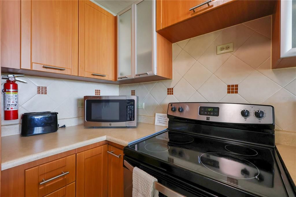 На продажу: $659,000 (3 спален, 2 ванн, 1375 Квадратных фут)