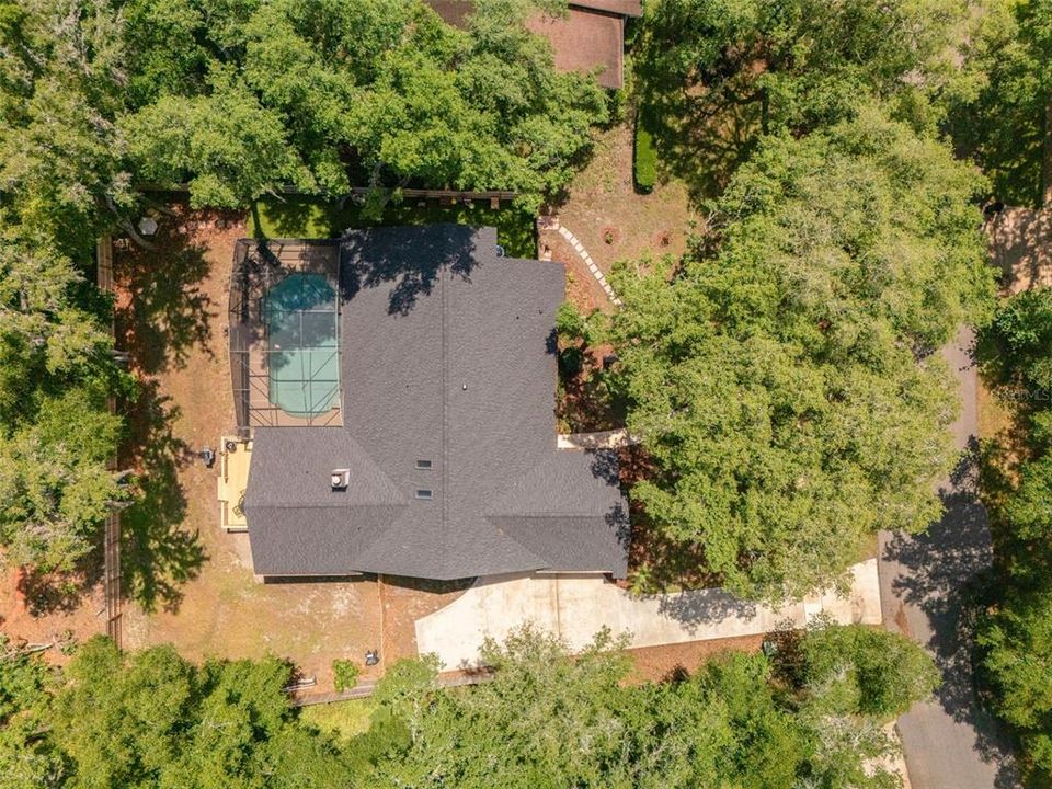 En Venta: $650,000 (4 camas, 2 baños, 2398 Pies cuadrados)