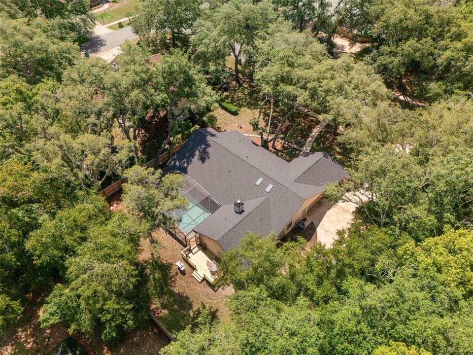 En Venta: $650,000 (4 camas, 2 baños, 2398 Pies cuadrados)
