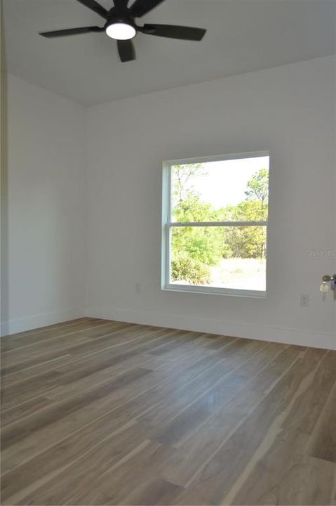 En Renta: $1,750 (3 camas, 2 baños, 1270.46 Pies cuadrados)
