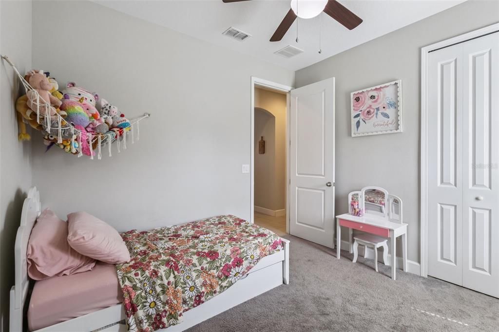 For Sale: $440,000 (4 beds, 3 baths, 2369 Square Feet)