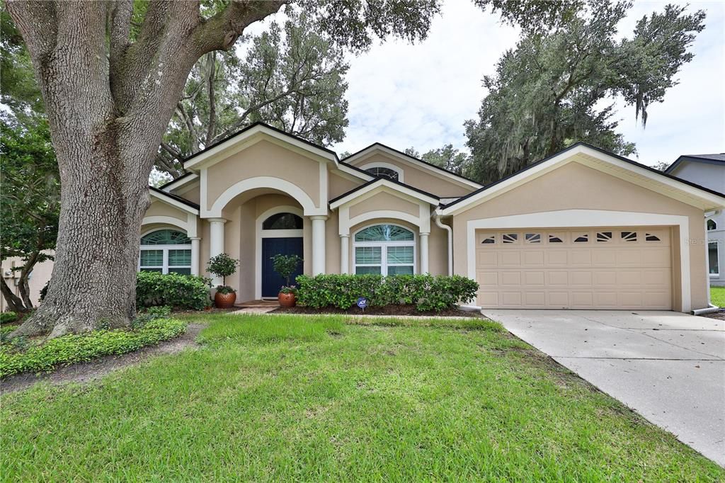 For Sale: $679,900 (4 beds, 3 baths, 2515 Square Feet)