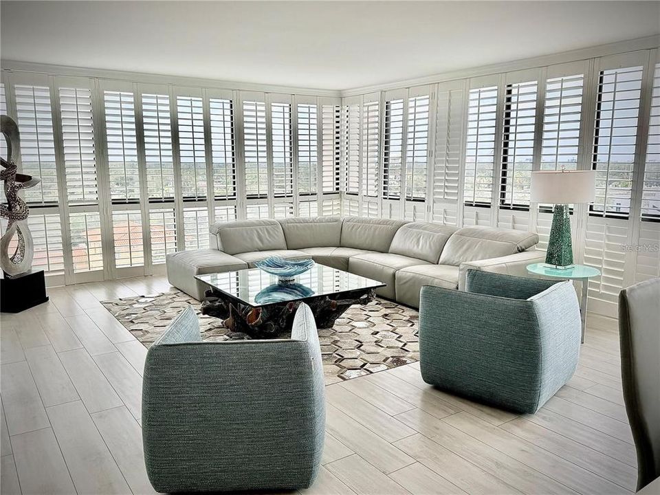 For Rent: $6,000 (3 beds, 3 baths, 1996 Square Feet)