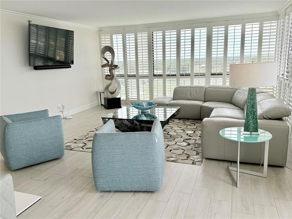 For Rent: $6,000 (3 beds, 3 baths, 1996 Square Feet)