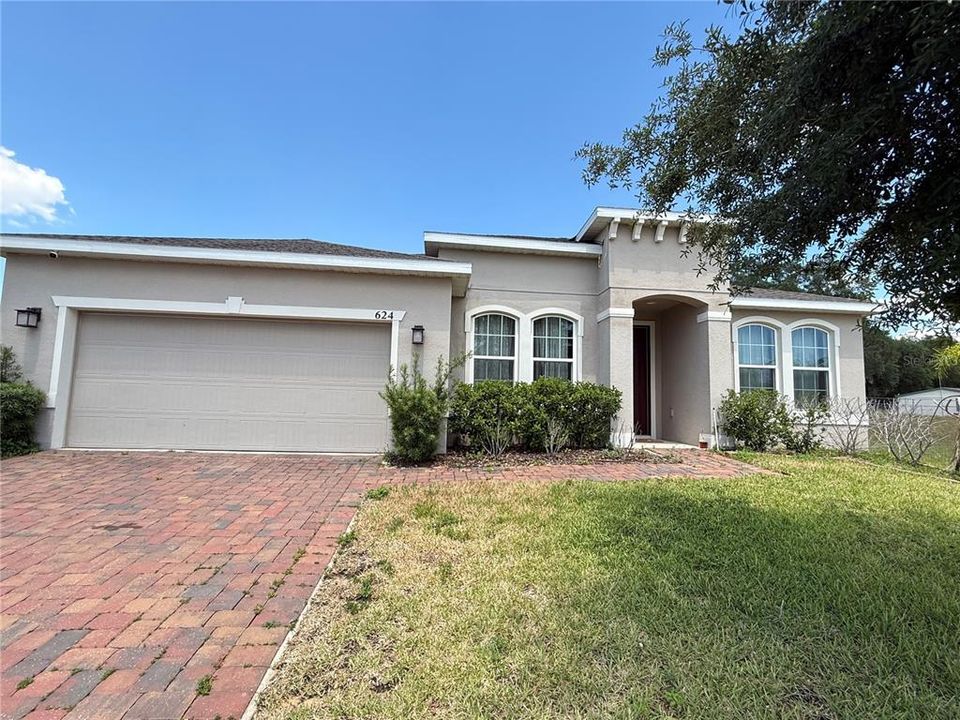 На продажу: $349,900 (4 спален, 2 ванн, 2278 Квадратных фут)