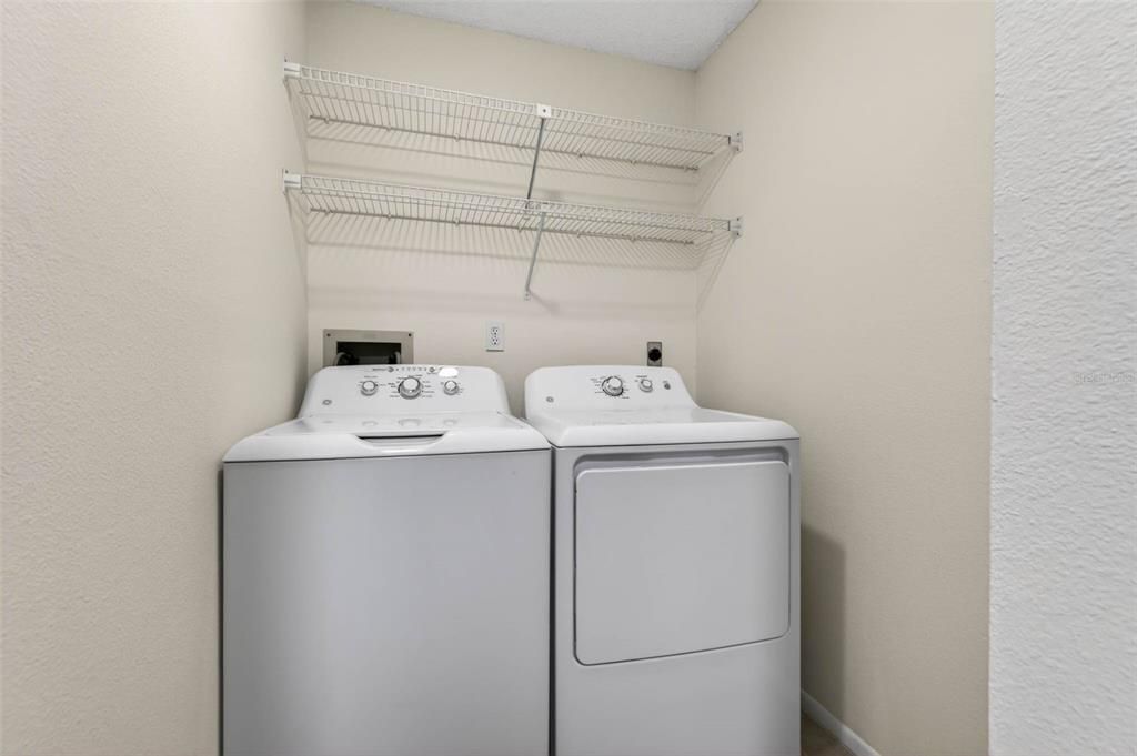 В аренду: $3,200 (2 спален, 2 ванн, 1210 Квадратных фут)