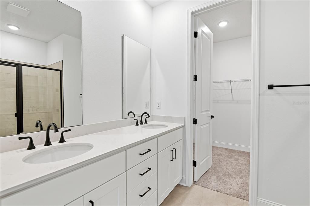 For Sale: $336,464 (4 beds, 3 baths, 1810 Square Feet)