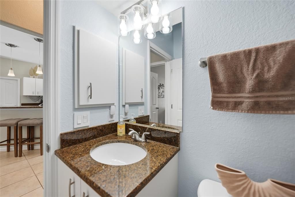 Activo con contrato: $259,900 (3 camas, 2 baños, 1322 Pies cuadrados)