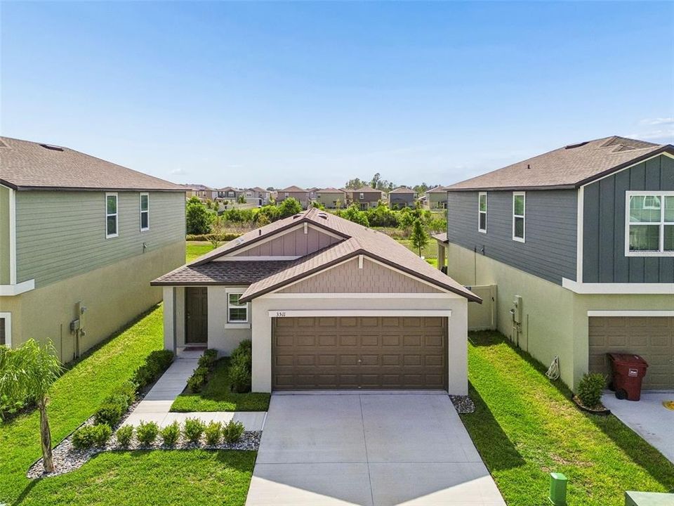 For Sale: $329,900 (3 beds, 2 baths, 1451 Square Feet)