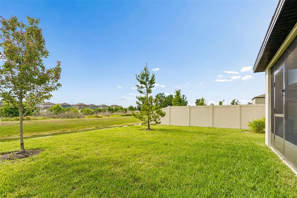 For Sale: $329,900 (3 beds, 2 baths, 1451 Square Feet)
