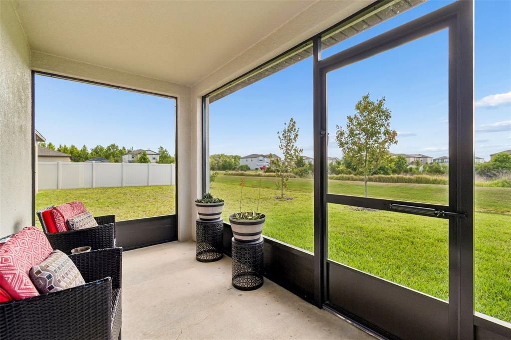 For Sale: $329,900 (3 beds, 2 baths, 1451 Square Feet)