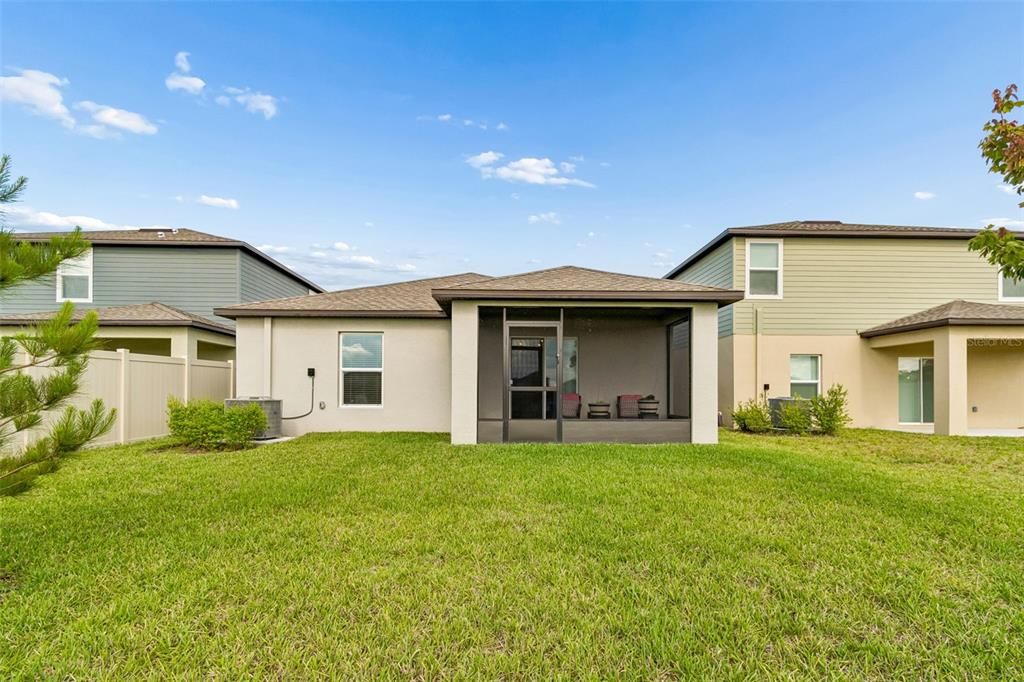 For Sale: $329,900 (3 beds, 2 baths, 1451 Square Feet)