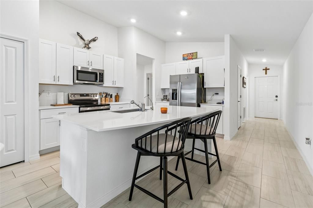 For Sale: $329,900 (3 beds, 2 baths, 1451 Square Feet)
