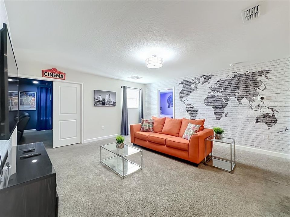 For Sale: $724,800 (8 beds, 5 baths, 3909 Square Feet)