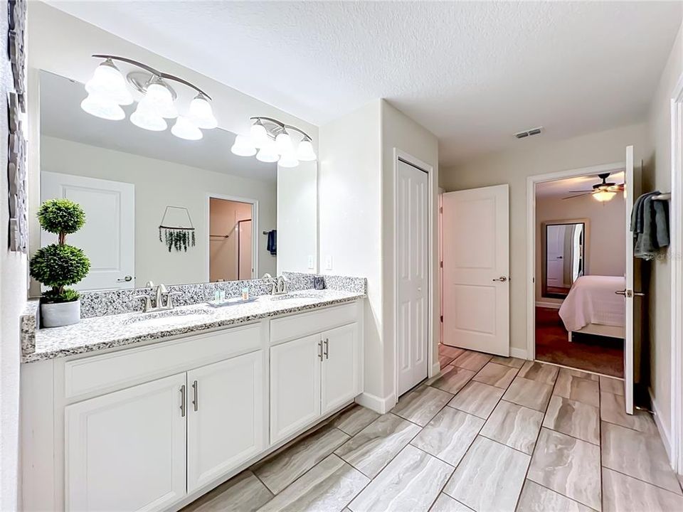 For Sale: $724,800 (8 beds, 5 baths, 3909 Square Feet)