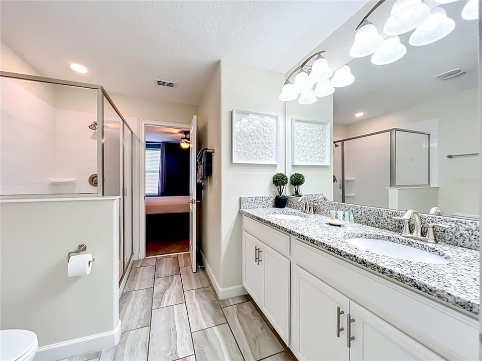 For Sale: $724,800 (8 beds, 5 baths, 3909 Square Feet)