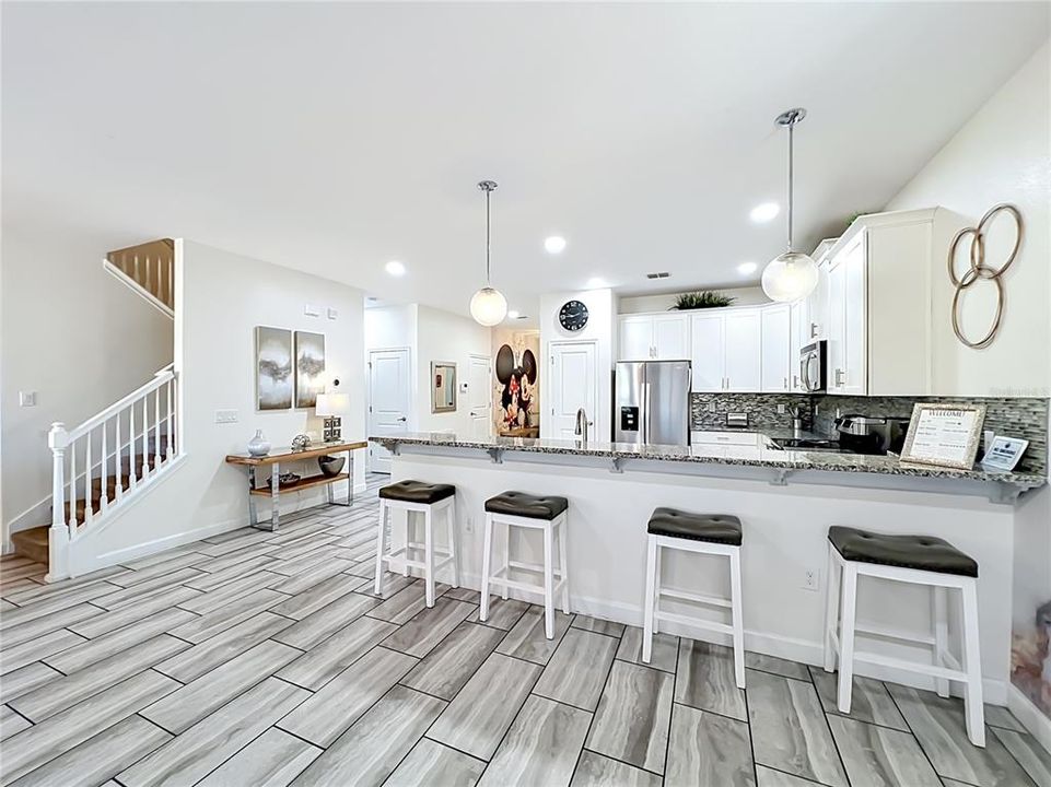 For Sale: $724,800 (8 beds, 5 baths, 3909 Square Feet)