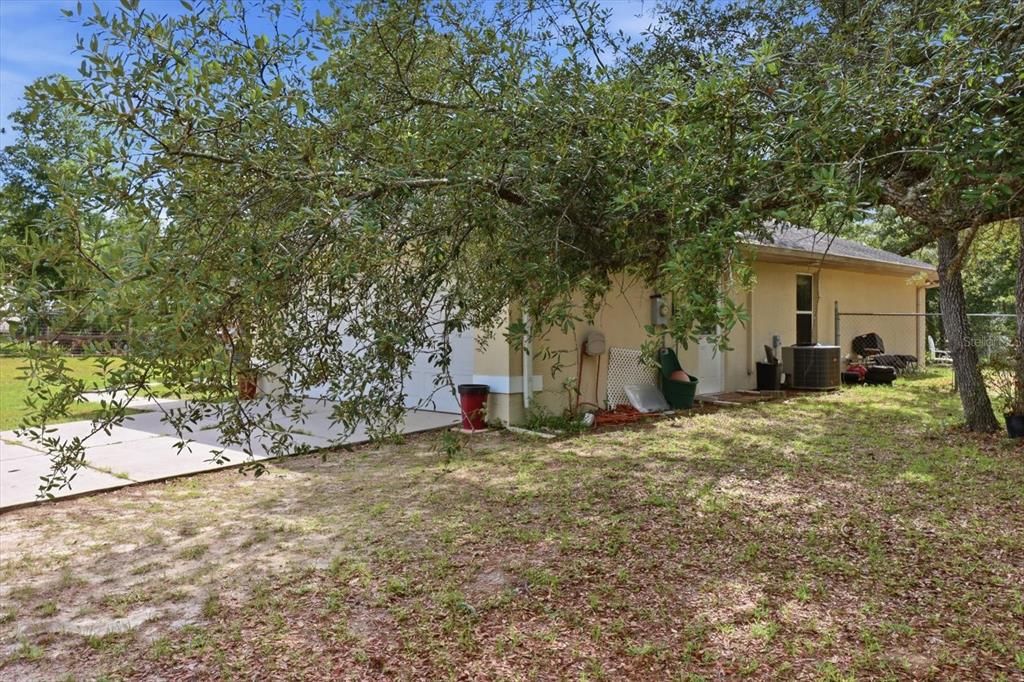 For Sale: $239,000 (3 beds, 2 baths, 1494 Square Feet)