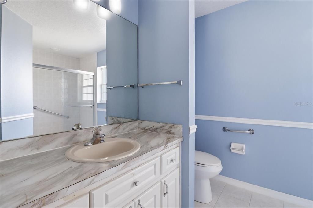 For Sale: $239,000 (3 beds, 2 baths, 1494 Square Feet)