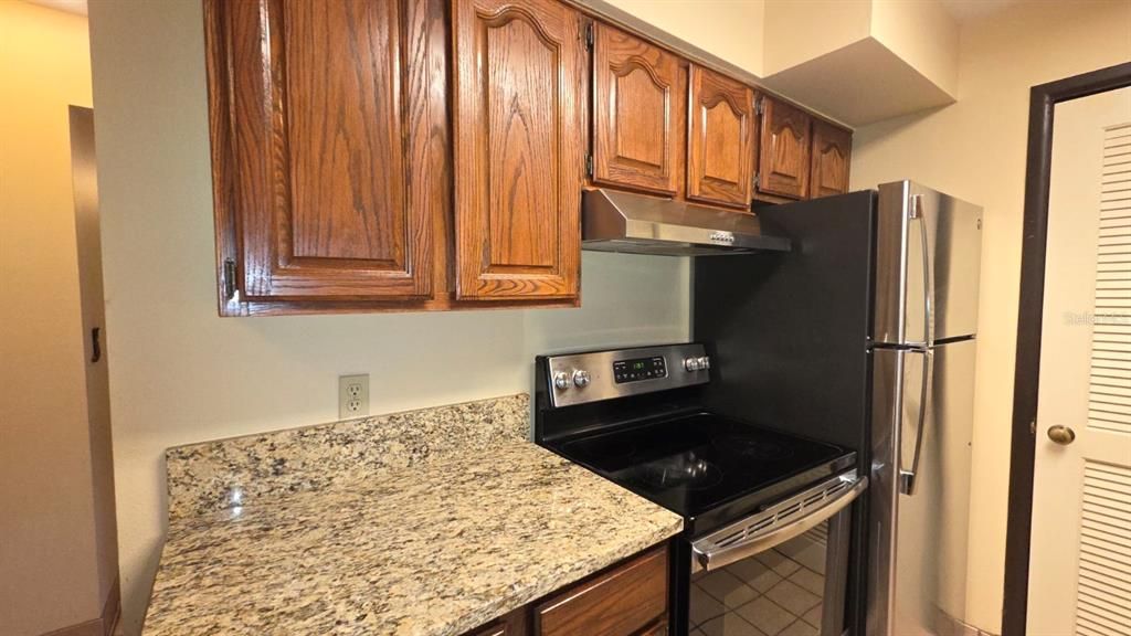 For Sale: $239,000 (2 beds, 2 baths, 1506 Square Feet)