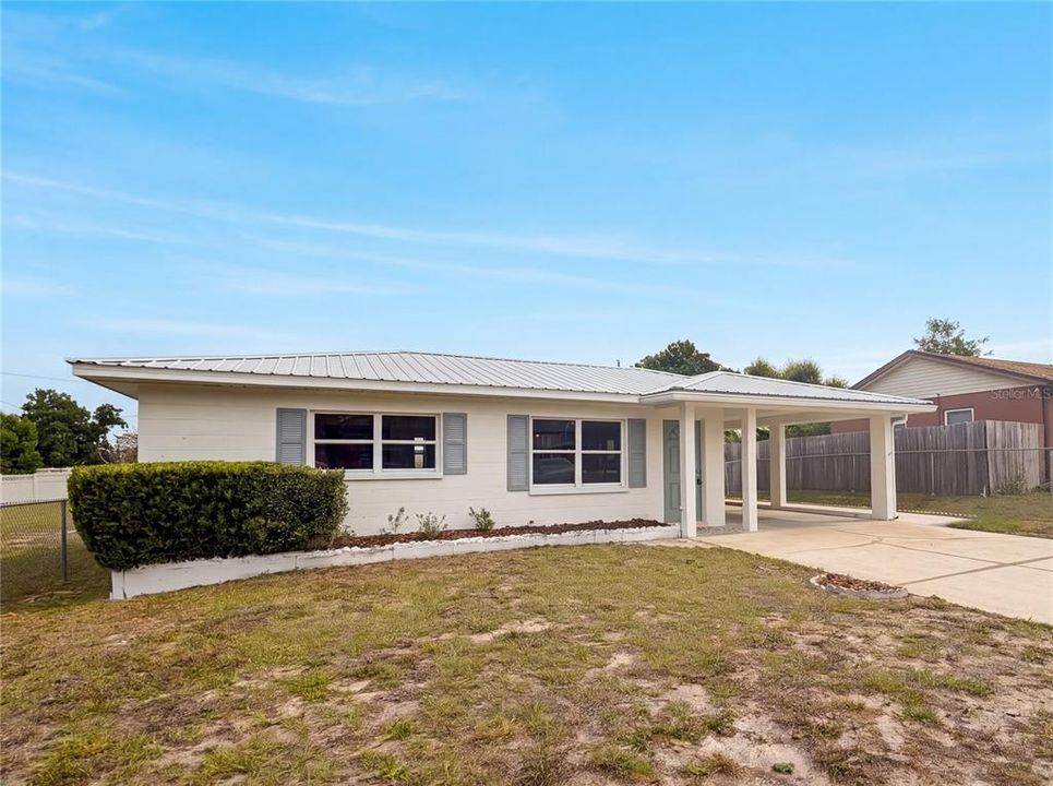 Activo con contrato: $165,000 (2 camas, 1 baños, 768 Pies cuadrados)