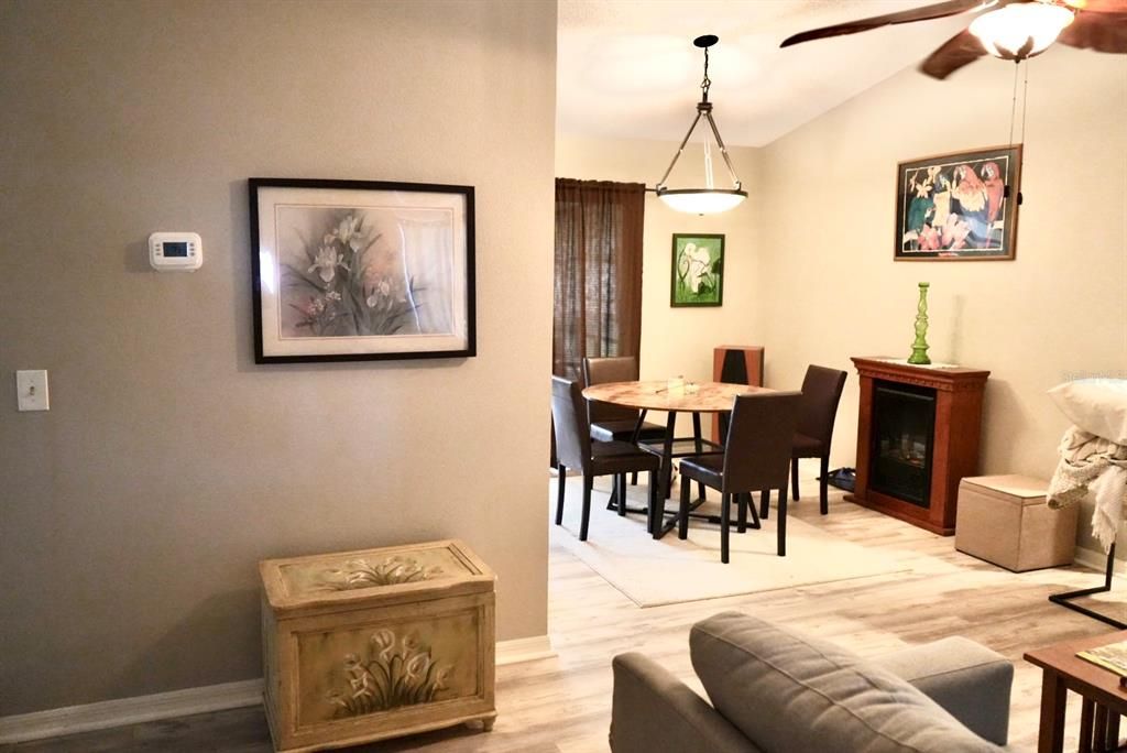 For Sale: $330,000 (3 beds, 2 baths, 1232 Square Feet)