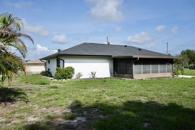 For Sale: $330,000 (3 beds, 2 baths, 1232 Square Feet)