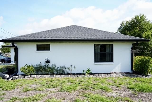 For Sale: $330,000 (3 beds, 2 baths, 1232 Square Feet)