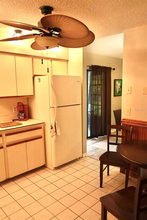 For Sale: $330,000 (3 beds, 2 baths, 1232 Square Feet)