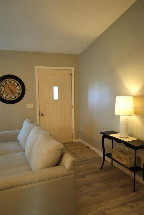 For Sale: $330,000 (3 beds, 2 baths, 1232 Square Feet)