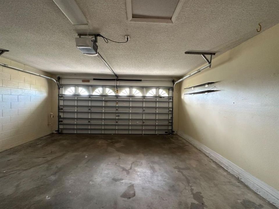 В аренду: $1,850 (3 спален, 2 ванн, 1788 Квадратных фут)
