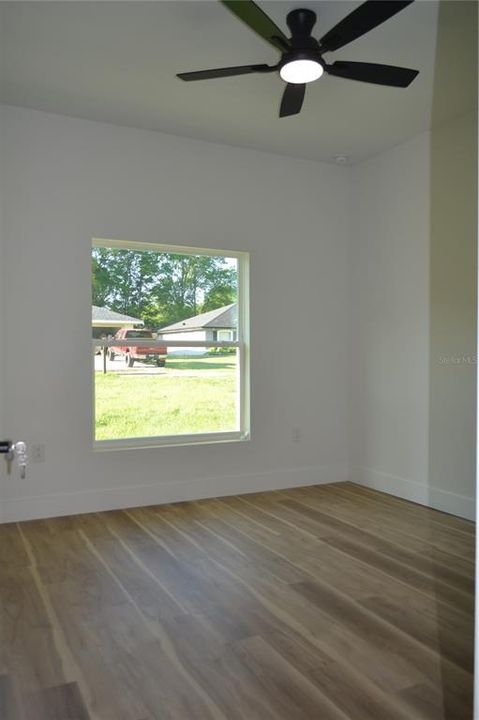 For Rent: $1,750 (3 beds, 2 baths, 1270.46 Square Feet)