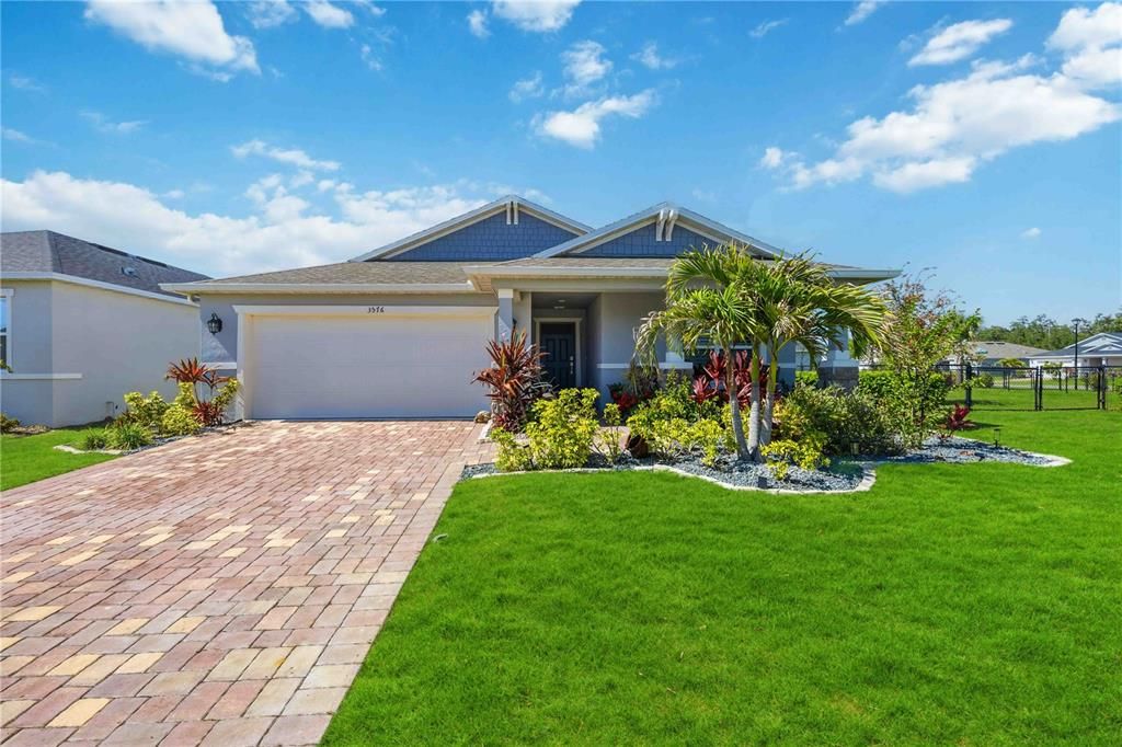 For Sale: $480,000 (4 beds, 2 baths, 1983 Square Feet)