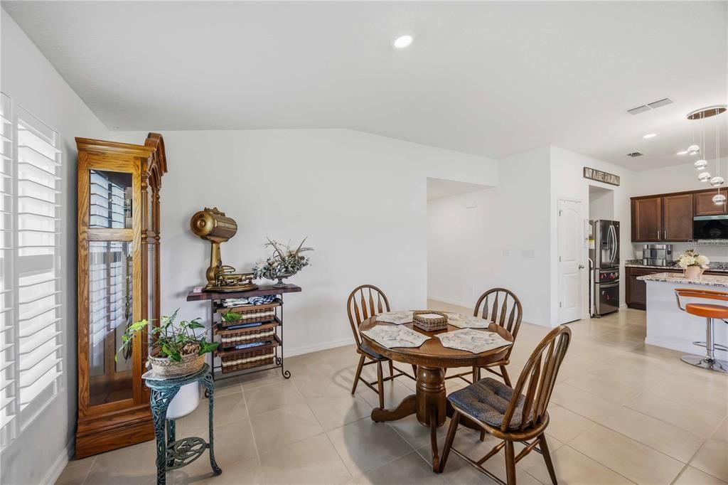For Sale: $480,000 (4 beds, 2 baths, 1983 Square Feet)