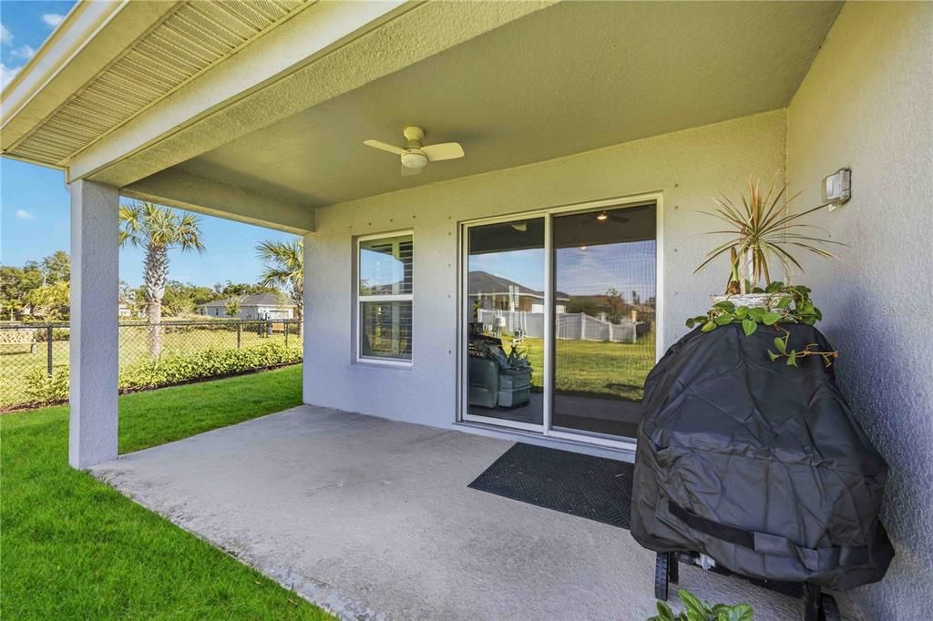 For Sale: $480,000 (4 beds, 2 baths, 1983 Square Feet)