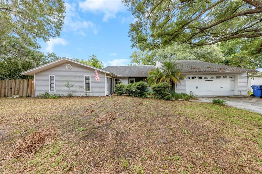 For Sale: $389,900 (4 beds, 2 baths, 1714 Square Feet)