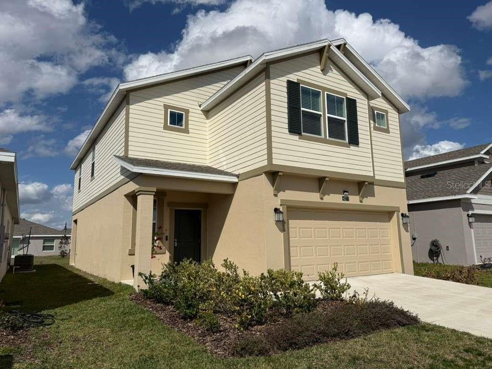 For Rent: $2,800 (4 beds, 3 baths, 2357 Square Feet)