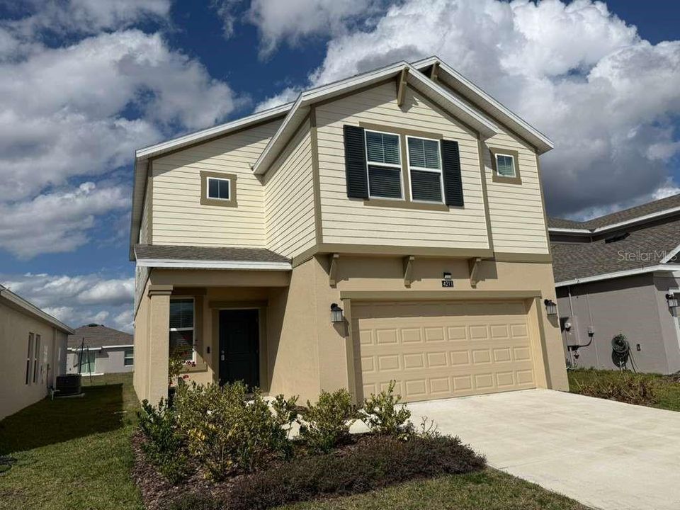 For Rent: $2,800 (4 beds, 3 baths, 2357 Square Feet)