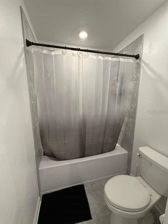 For Rent: $2,800 (4 beds, 3 baths, 2357 Square Feet)