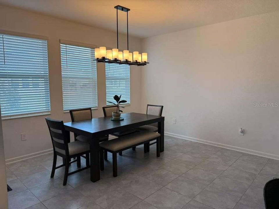 For Rent: $2,800 (4 beds, 3 baths, 2357 Square Feet)