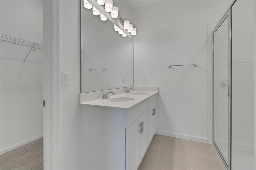 For Sale: $259,990 (3 beds, 2 baths, 1407 Square Feet)