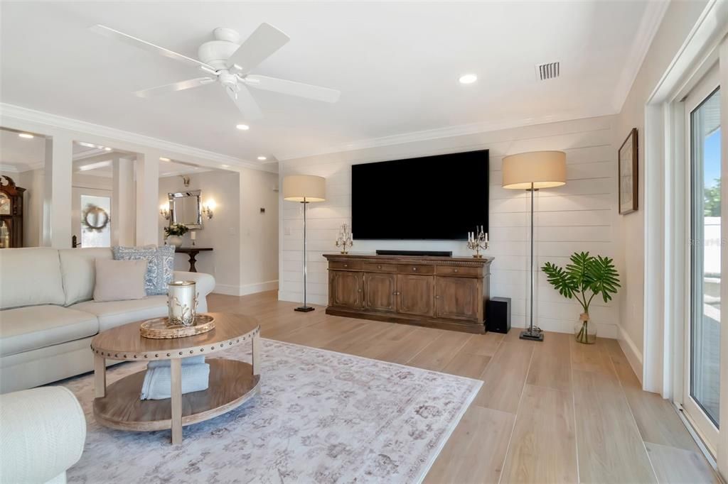 For Sale: $3,000,000 (4 beds, 3 baths, 2162 Square Feet)