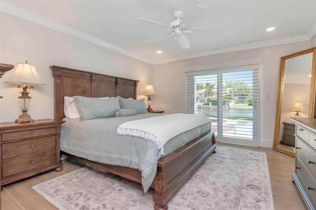 For Sale: $3,000,000 (4 beds, 3 baths, 2162 Square Feet)