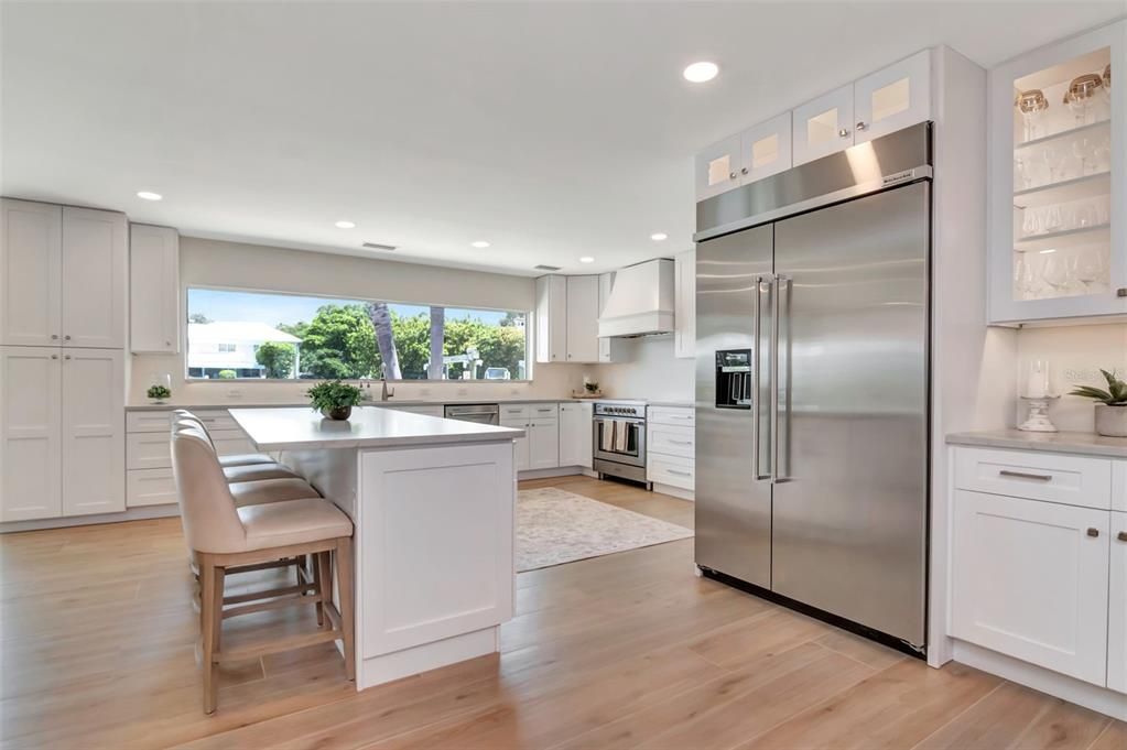 For Sale: $3,000,000 (4 beds, 3 baths, 2162 Square Feet)
