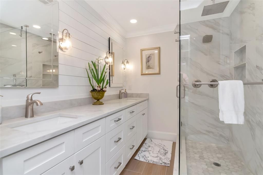For Sale: $3,000,000 (4 beds, 3 baths, 2162 Square Feet)