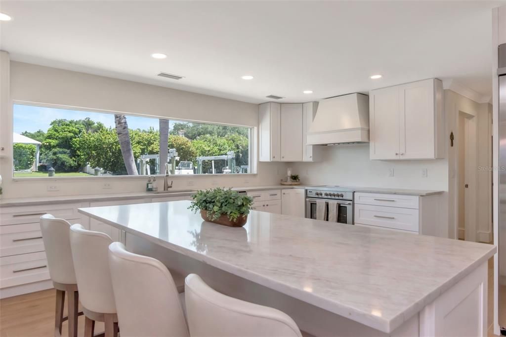 For Sale: $3,000,000 (4 beds, 3 baths, 2162 Square Feet)