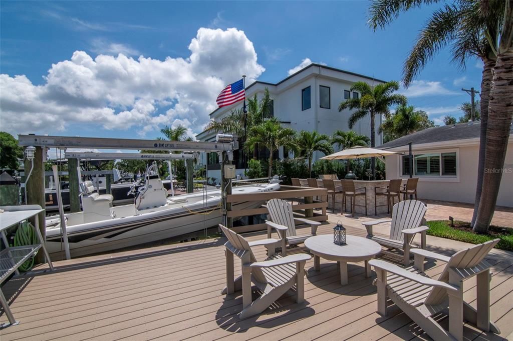For Sale: $3,000,000 (4 beds, 3 baths, 2162 Square Feet)